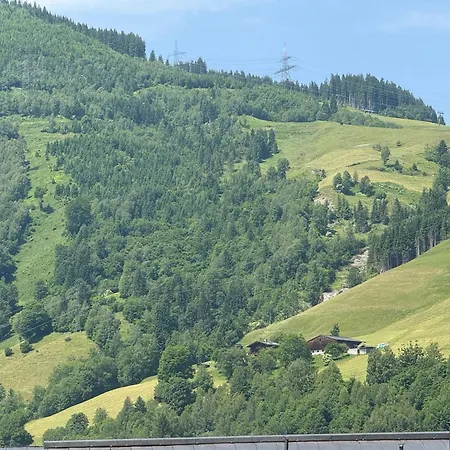 Alpine Escape With Kitzsteinhorn View Apartmán Kaprun