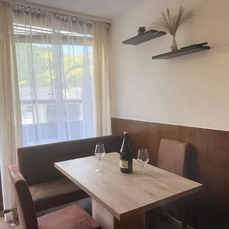 Apartmán Alpine Escape With Kitzsteinhorn View