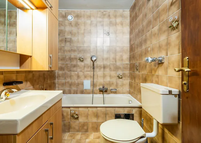 Alpine Escape With Kitzsteinhorn View Διαμέρισμα *